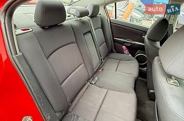Седан Mazda 3 2006 в Луцке