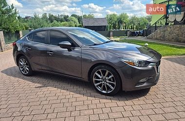 Седан Mazda 3 2017 в Львові