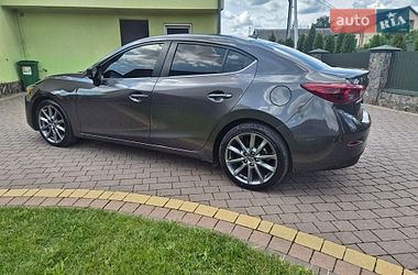 Седан Mazda 3 2017 в Львові