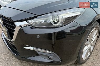 Седан Mazda 3 2016 в Києві