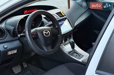 Седан Mazda 3 2010 в Бершади