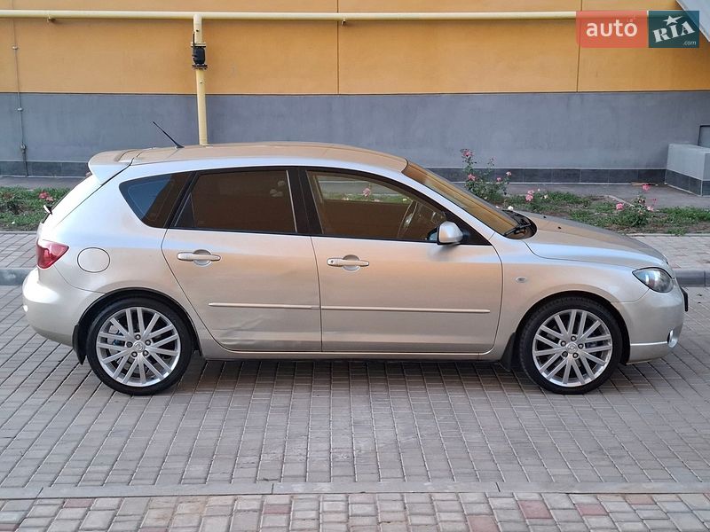 Хетчбек Mazda 3 2005 в Одесі
