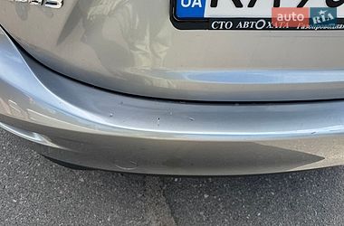 Седан Mazda 3 2015 в Кременчуці