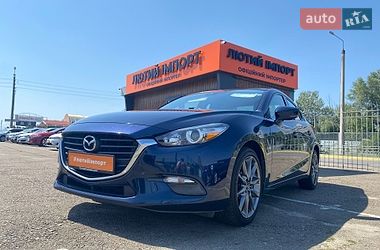 Седан Mazda 3 2018 в Києві