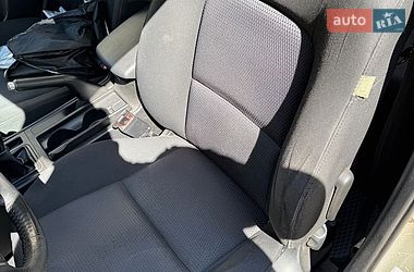 Седан Mazda 3 2006 в Ромнах