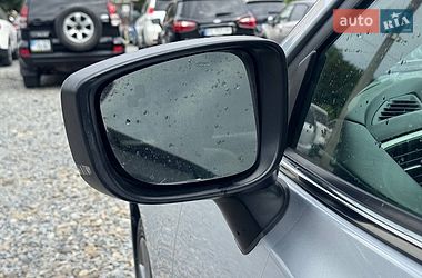 Седан Mazda 3 2018 в Черновцах