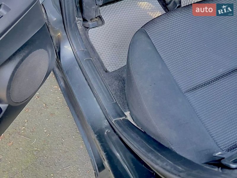 Седан Mazda 3 2012 в Черкассах