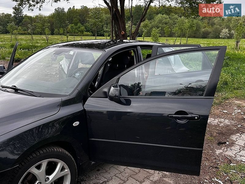 Хетчбек Mazda 3 2007 в Хмельницькому