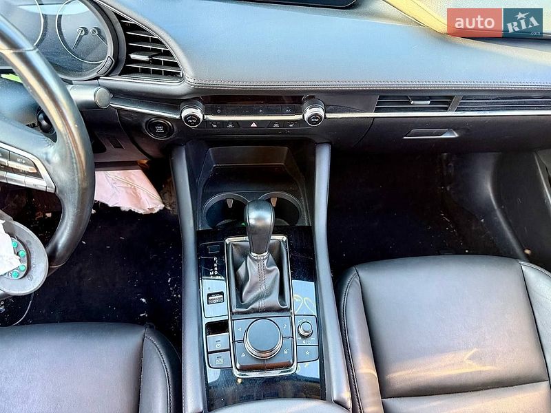 Седан Mazda 3 2022 в Киеве