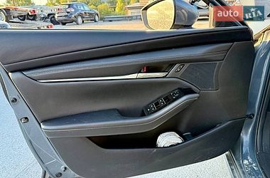 Седан Mazda 3 2022 в Киеве