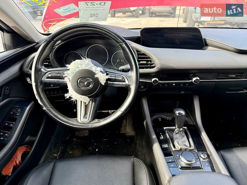 Седан Mazda 3 2021 в Киеве