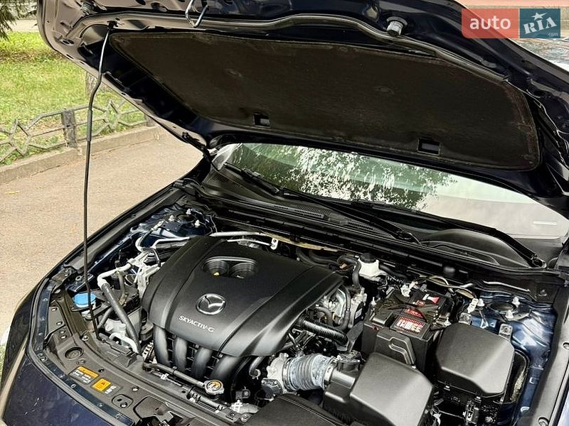 Седан Mazda 3 2019 в Полтаве