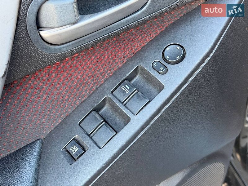 Хетчбек Mazda 3 2010 в Кривому Розі фото 41 Хетчбек Mazda 3 2010 в Кривому Розі