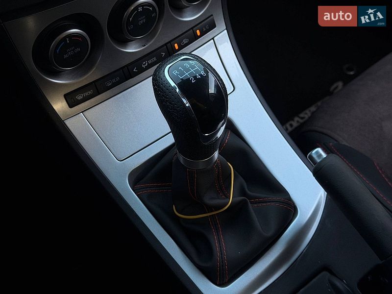 Хетчбек Mazda 3 2010 в Кривому Розі фото 71 Хетчбек Mazda 3 2010 в Кривому Розі