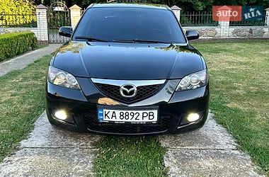 Седан Mazda 3 2008 в Киеве