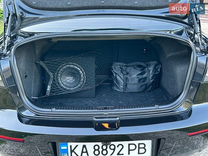 Седан Mazda 3 2008 в Киеве