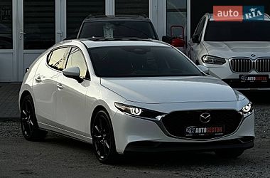 Хетчбек Mazda 3 2024 в Харкові