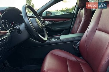 Хетчбек Mazda 3 2024 в Харкові