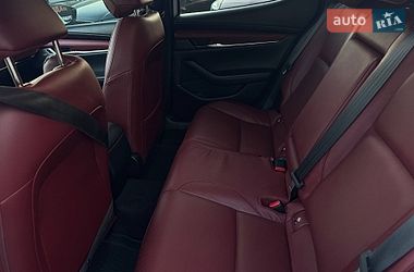 Хетчбек Mazda 3 2024 в Харкові