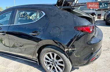 Хэтчбек Mazda 3 2023 в Киеве