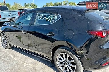 Хэтчбек Mazda 3 2023 в Киеве