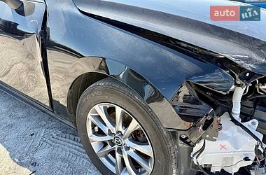 Хэтчбек Mazda 3 2023 в Киеве