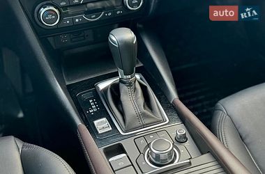 Седан Mazda 3 2018 в Львове