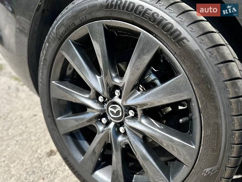 Седан Mazda 3 2018 в Львові