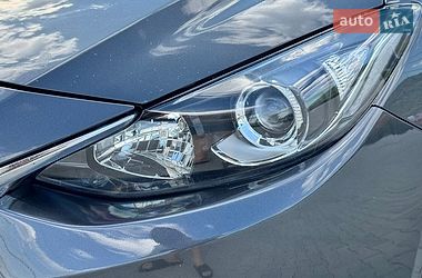Хетчбек Mazda 3 2015 в Хусті