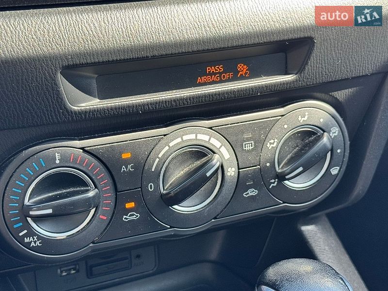 Хетчбек Mazda 3 2015 в Хусті