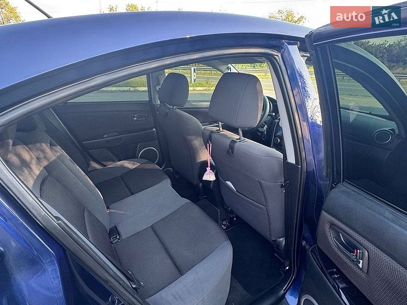 Седан Mazda 3 2009 в Запорожье