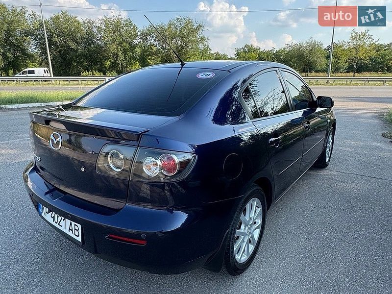 Седан Mazda 3 2009 в Запорожье