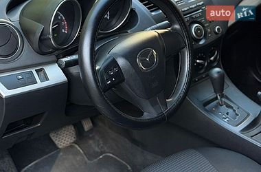 Седан Mazda 3 2013 в Рівному