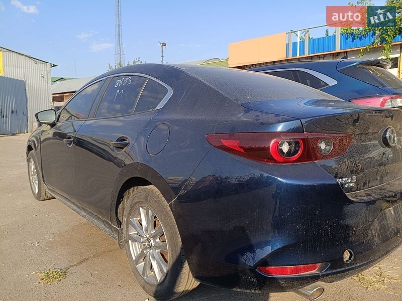 Седан Mazda 3 2023 в Києві