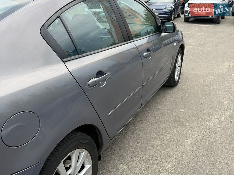 Седан Mazda 3 2007 в Києві
