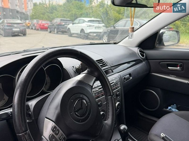 Седан Mazda 3 2007 в Киеве