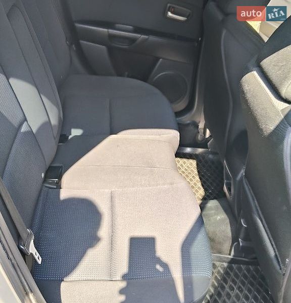 Хэтчбек Mazda 3 2004 в Кривом Роге