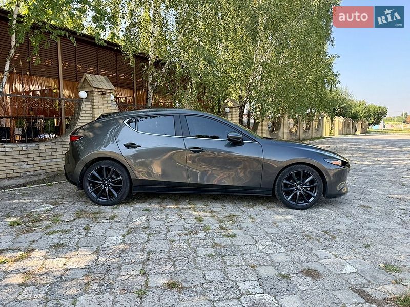 Хетчбек Mazda 3 2019 в Харкові