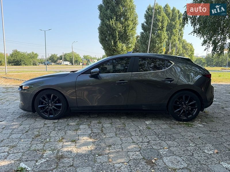 Хетчбек Mazda 3 2019 в Харкові
