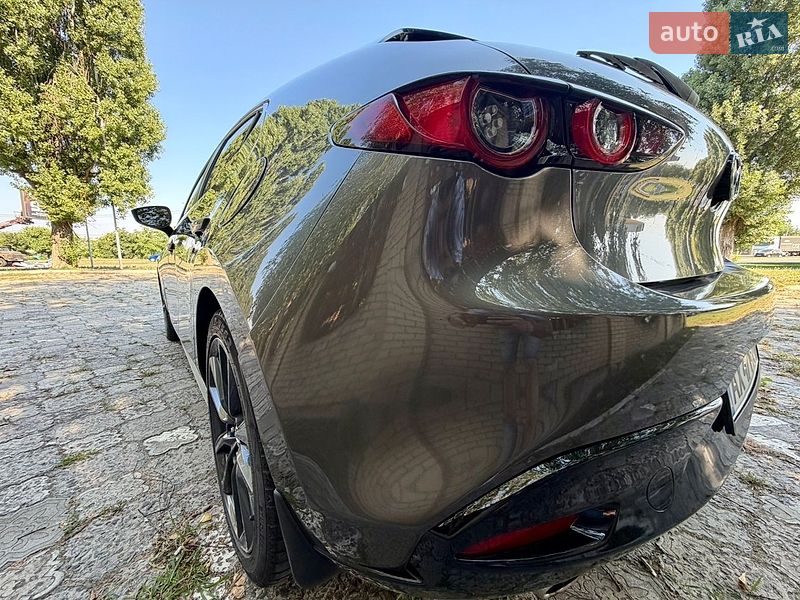 Хетчбек Mazda 3 2019 в Харкові