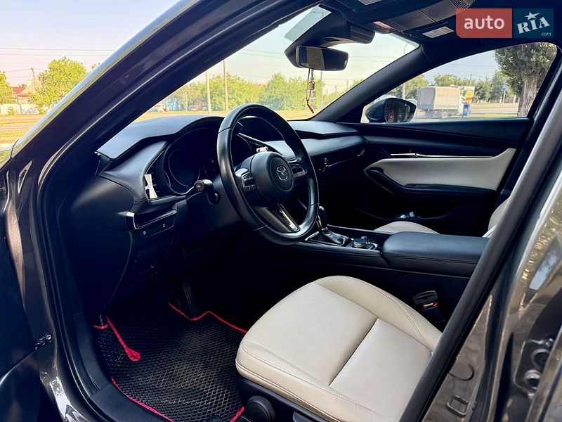 Хетчбек Mazda 3 2019 в Харкові