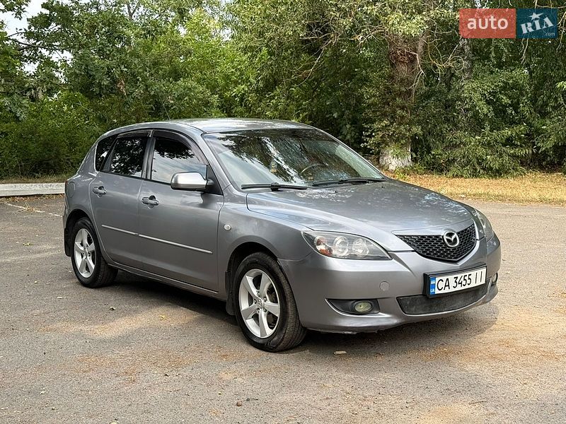 Хэтчбек Mazda 3 2004 в Лысянке
