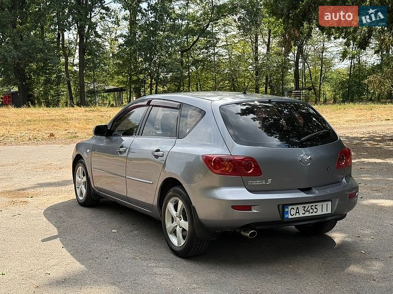 Хетчбек Mazda 3 2004 в Лисянці