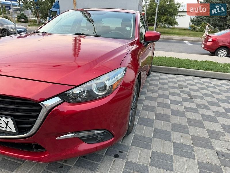 Седан Mazda 3 2015 в Хмельницком