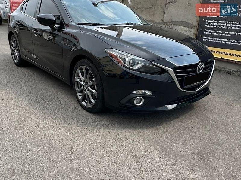 Седан Mazda 3 2014 в Вінниці