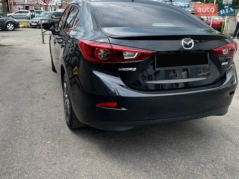Седан Mazda 3 2014 в Вінниці