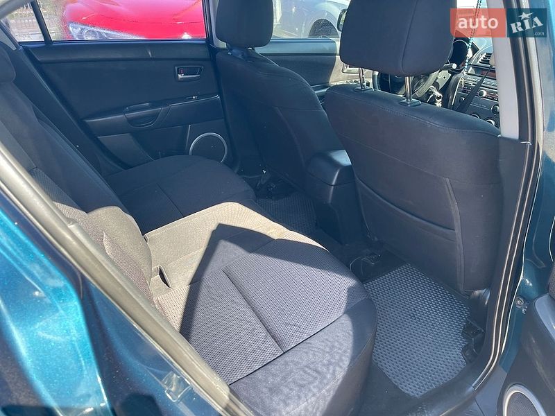 Седан Mazda 3 2007 в Полтаві