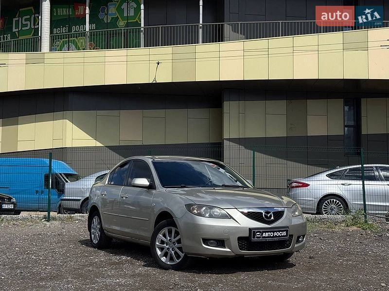 Седан Mazda 3 2008 в Киеве