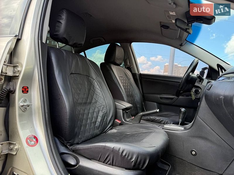 Седан Mazda 3 2008 в Киеве