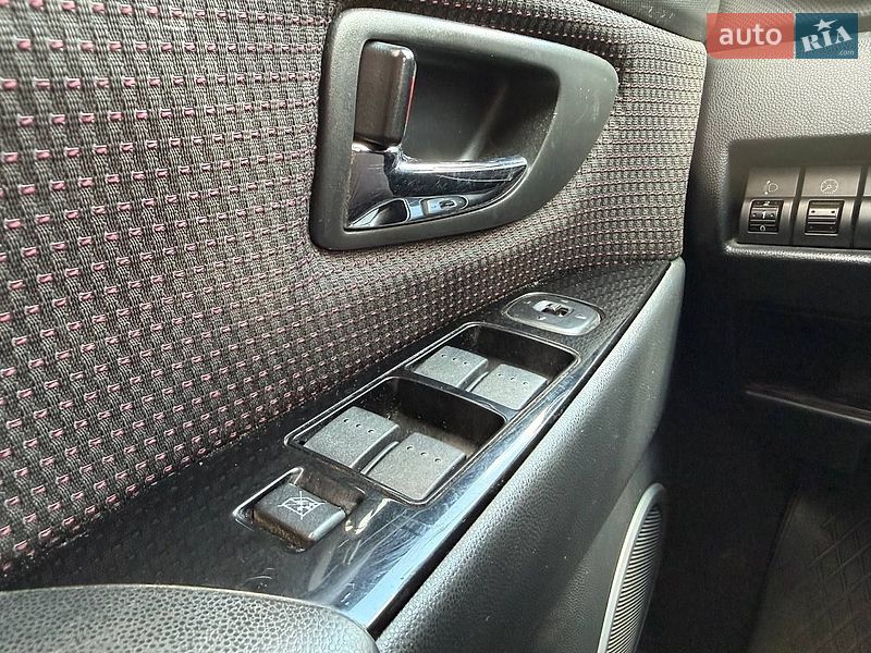 Седан Mazda 3 2008 в Киеве